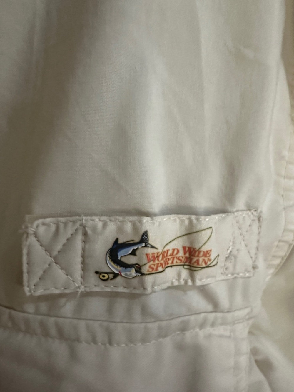 Bass Pro Shops Men's Khaki Button-Down Field Shirt , size Xl - Picture 2 of 12